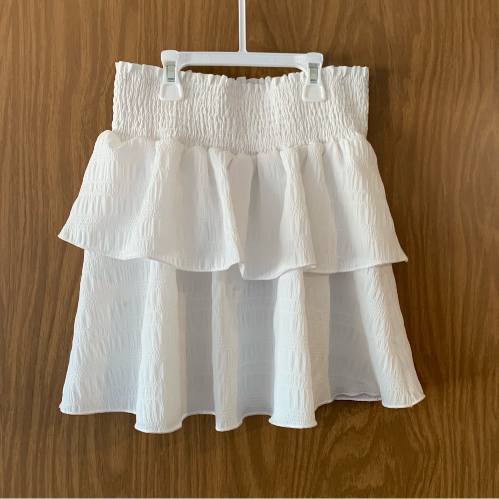White Ruffled Smocked-Waist Women's Skirt Size Medium